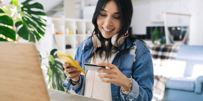 7 Red Flags To Look For When Shopping Online